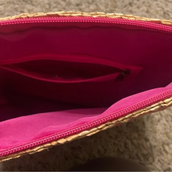 NWT Cruise Club pink/tan striped summer straw crossbody with corded/beaded strap - Picture 7 of 10